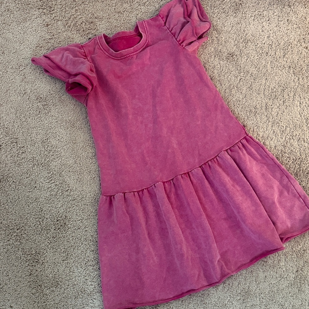 Elegant Pink Midi Dress with Ruffled Sleeves